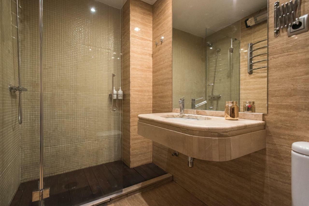 Divi Apartments Martinez Montanes Севілья Екстер'єр фото
