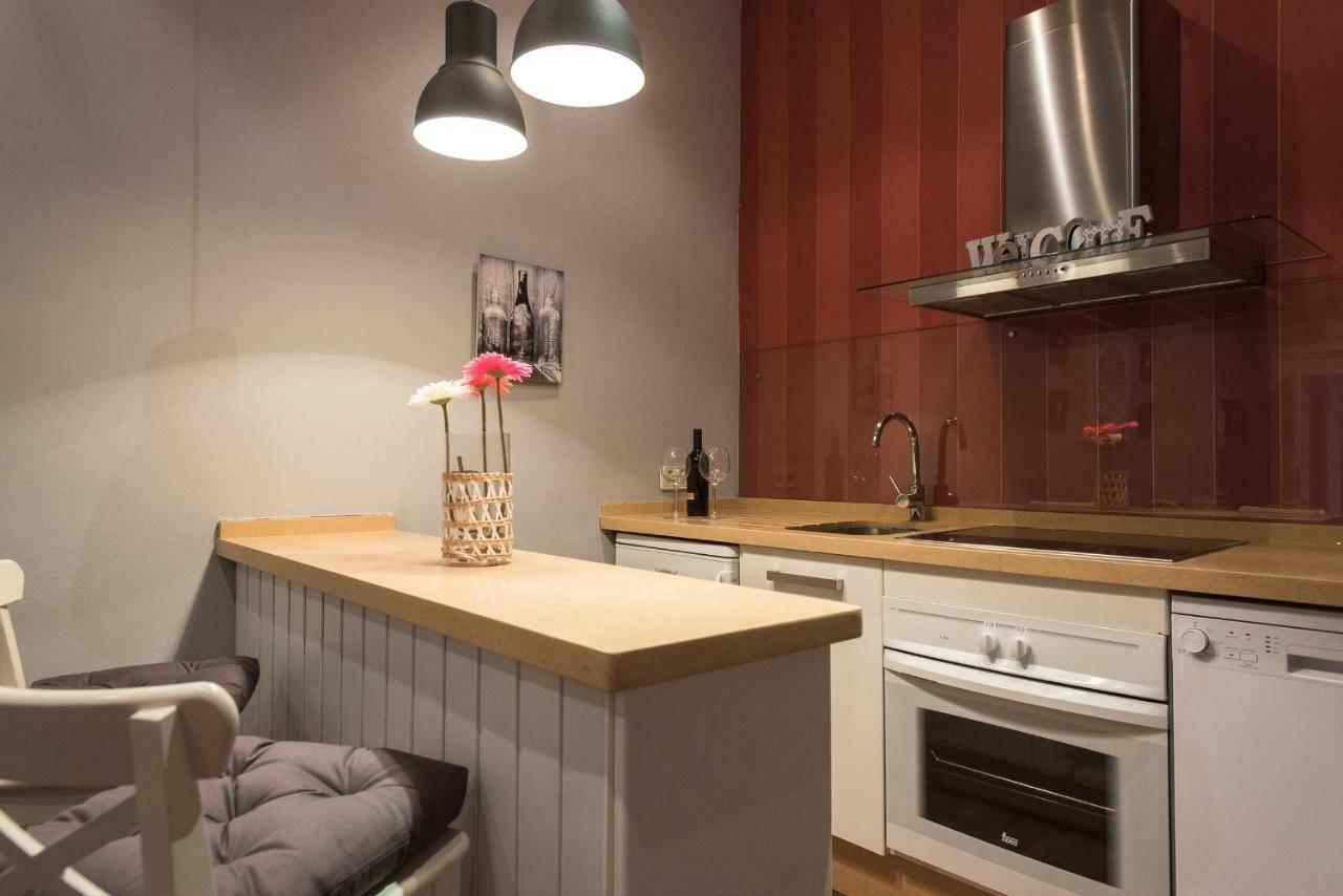 Divi Apartments Martinez Montanes Севілья Екстер'єр фото
