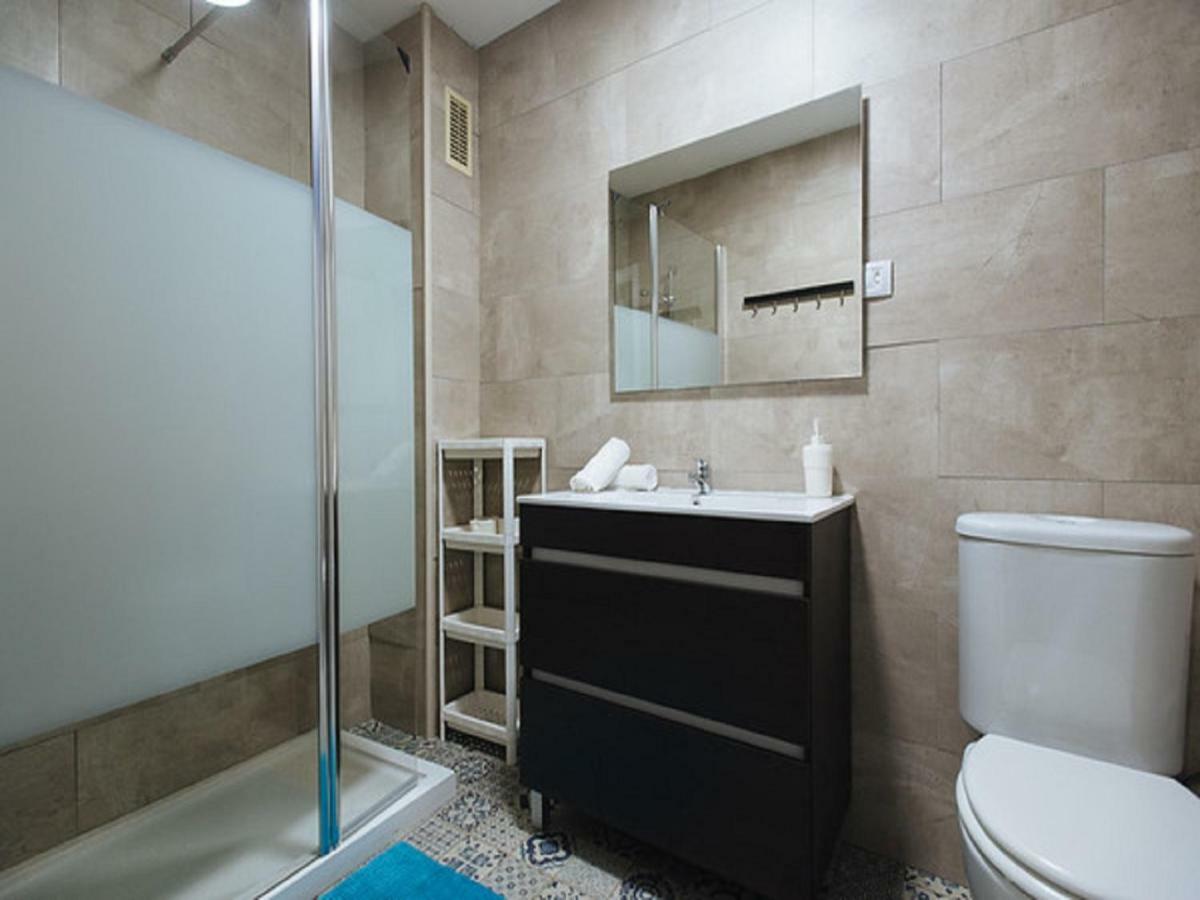 Divi Apartments Martinez Montanes Севілья Номер фото