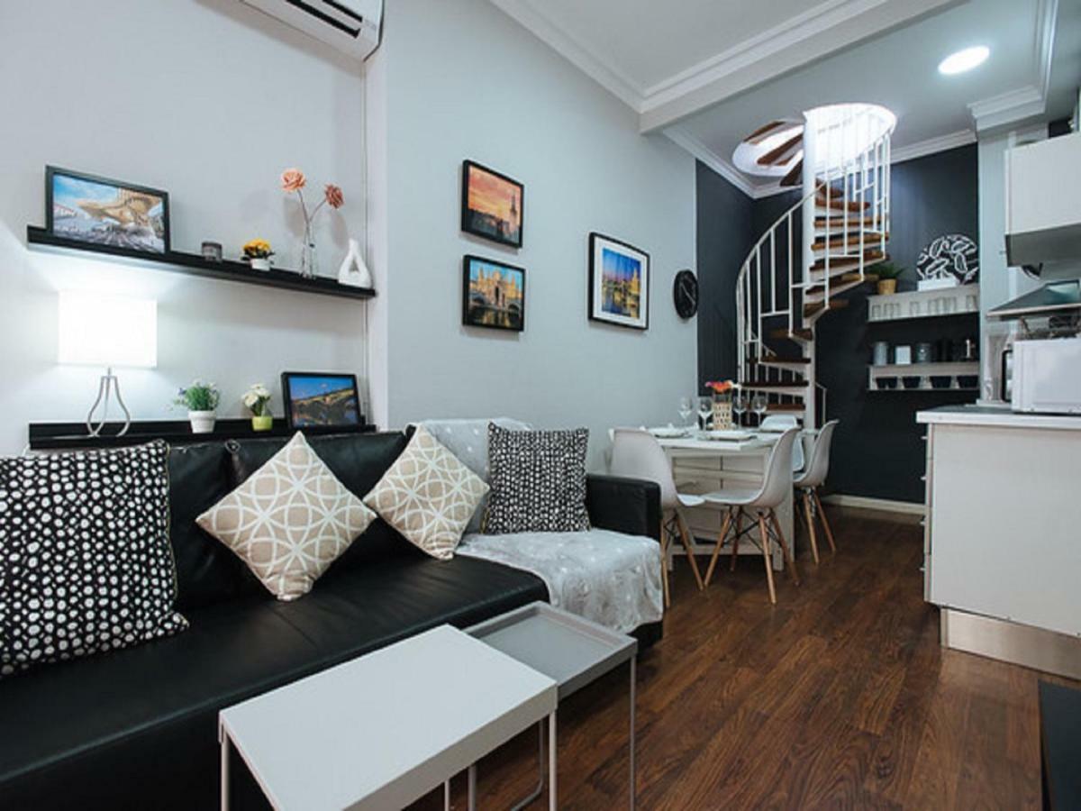Divi Apartments Martinez Montanes Севілья Екстер'єр фото